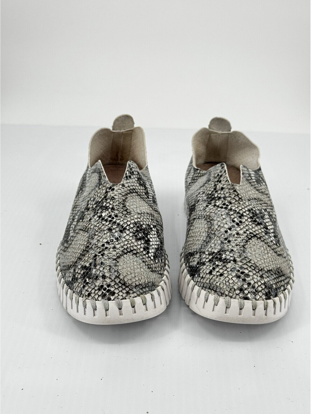 Ilse Jacobsen Hornbæk Tulip 139 Slip-On Shoes Women’s 9.5 Snake Print Comfort